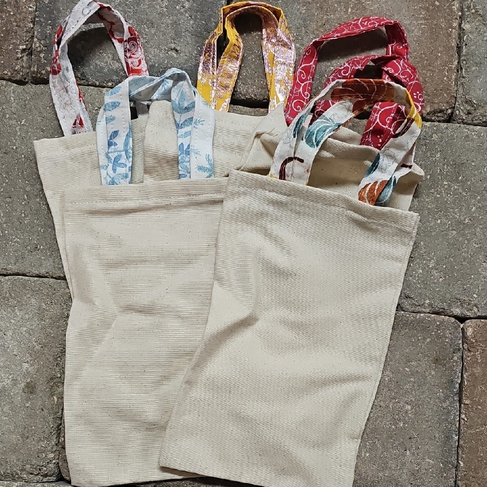 Stylish Cream Tote Bags with Multicolor Handles